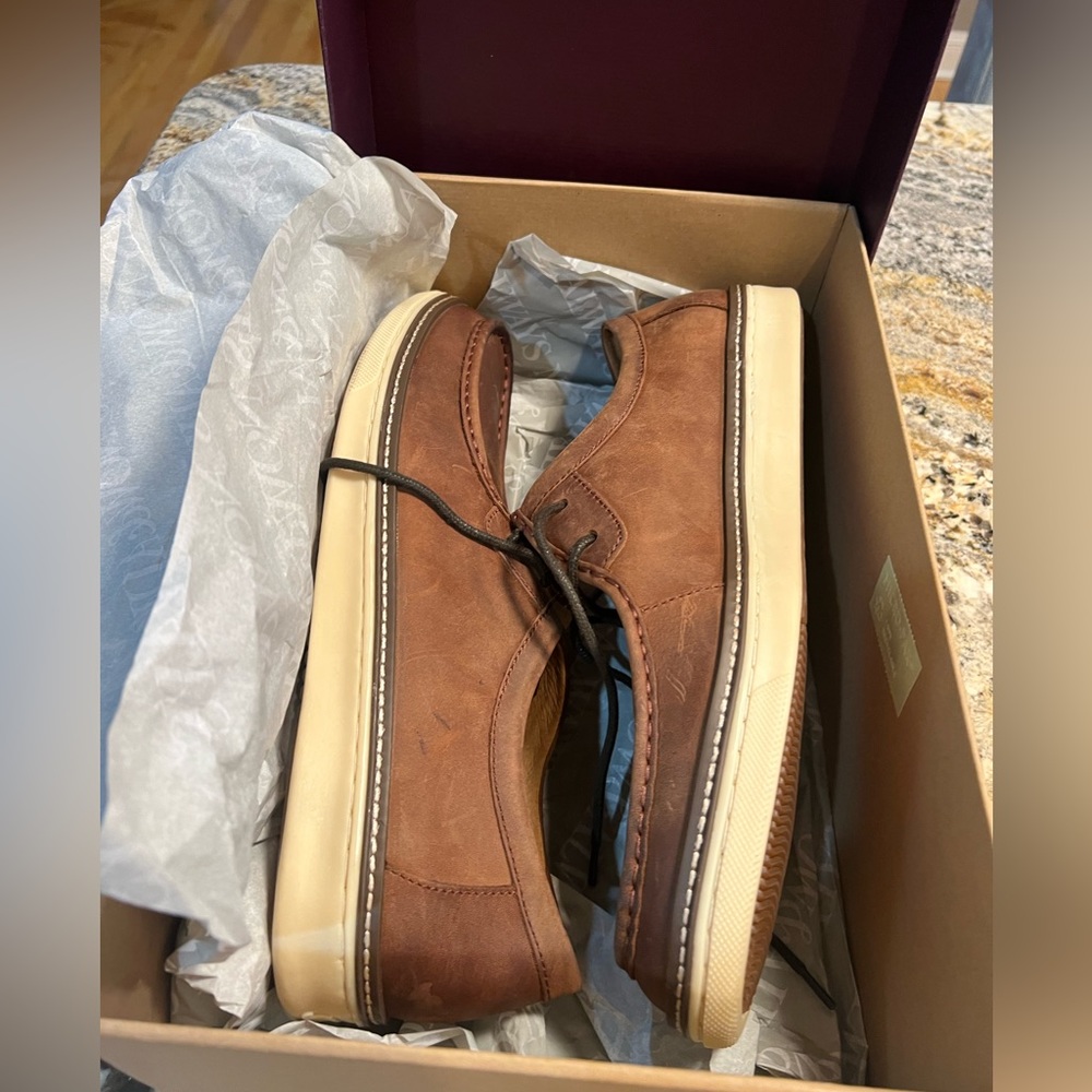 Tan oiled full grain leather men’s moc toe shoe 12